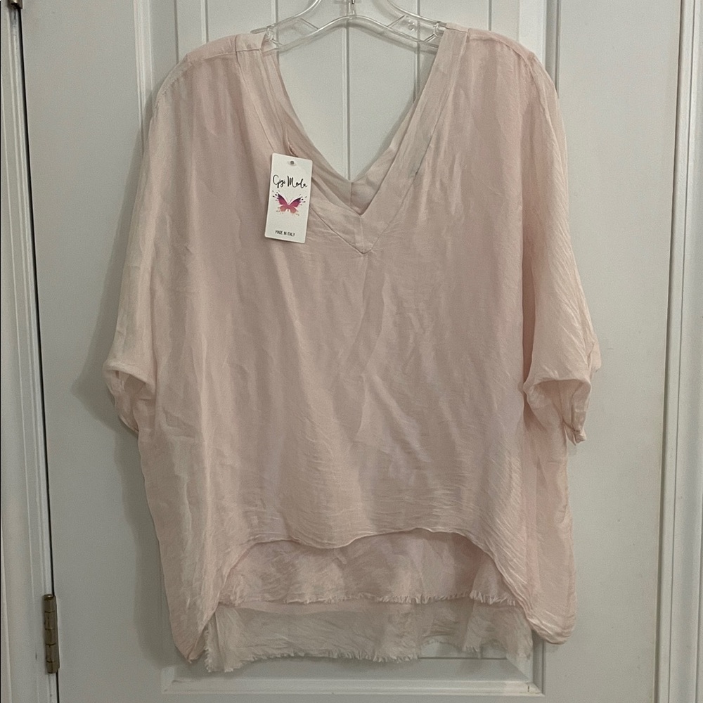 Gigi Moda Pink V-Neck Women's Top M/L